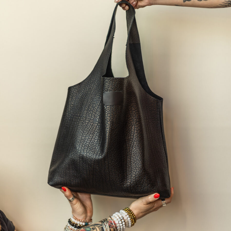 Sac cabas en cuir · noir doré craquelé