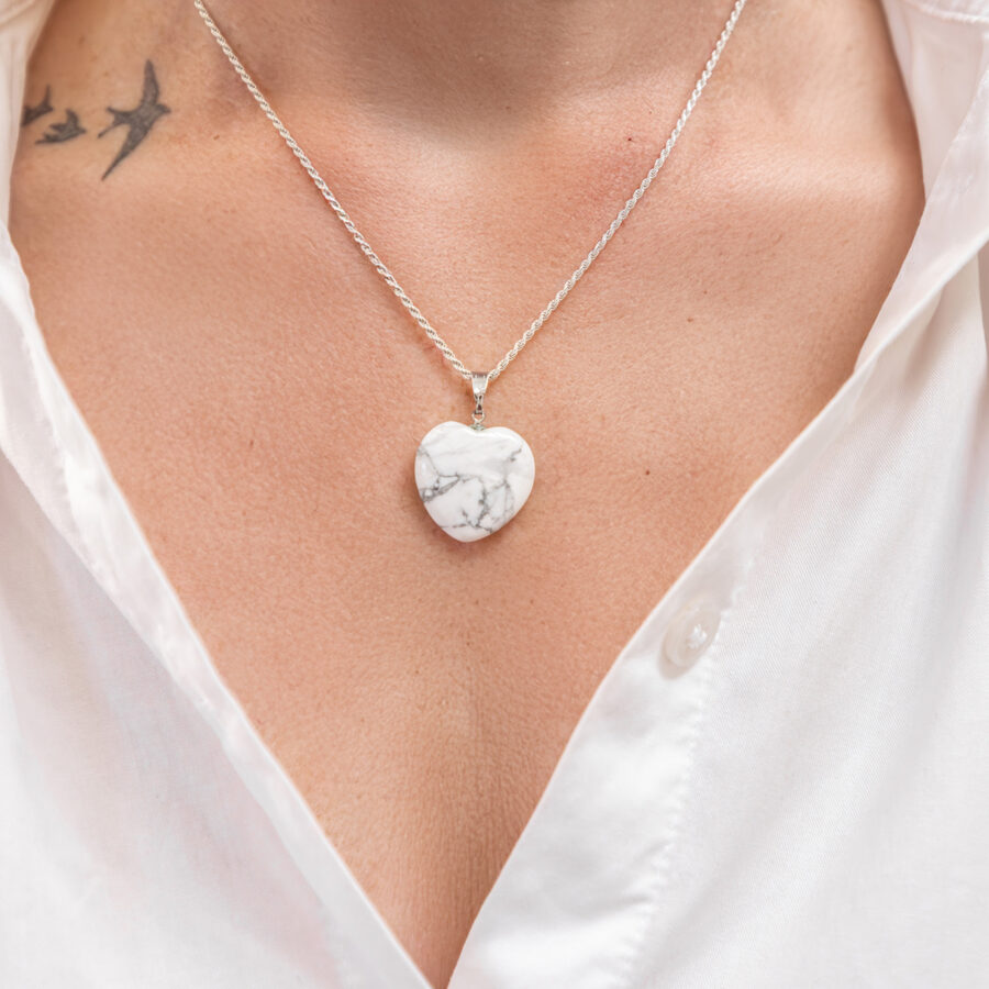 Médaillon cœur howlite