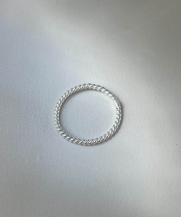 Bague torsade fine· en argent 925 • Mixte